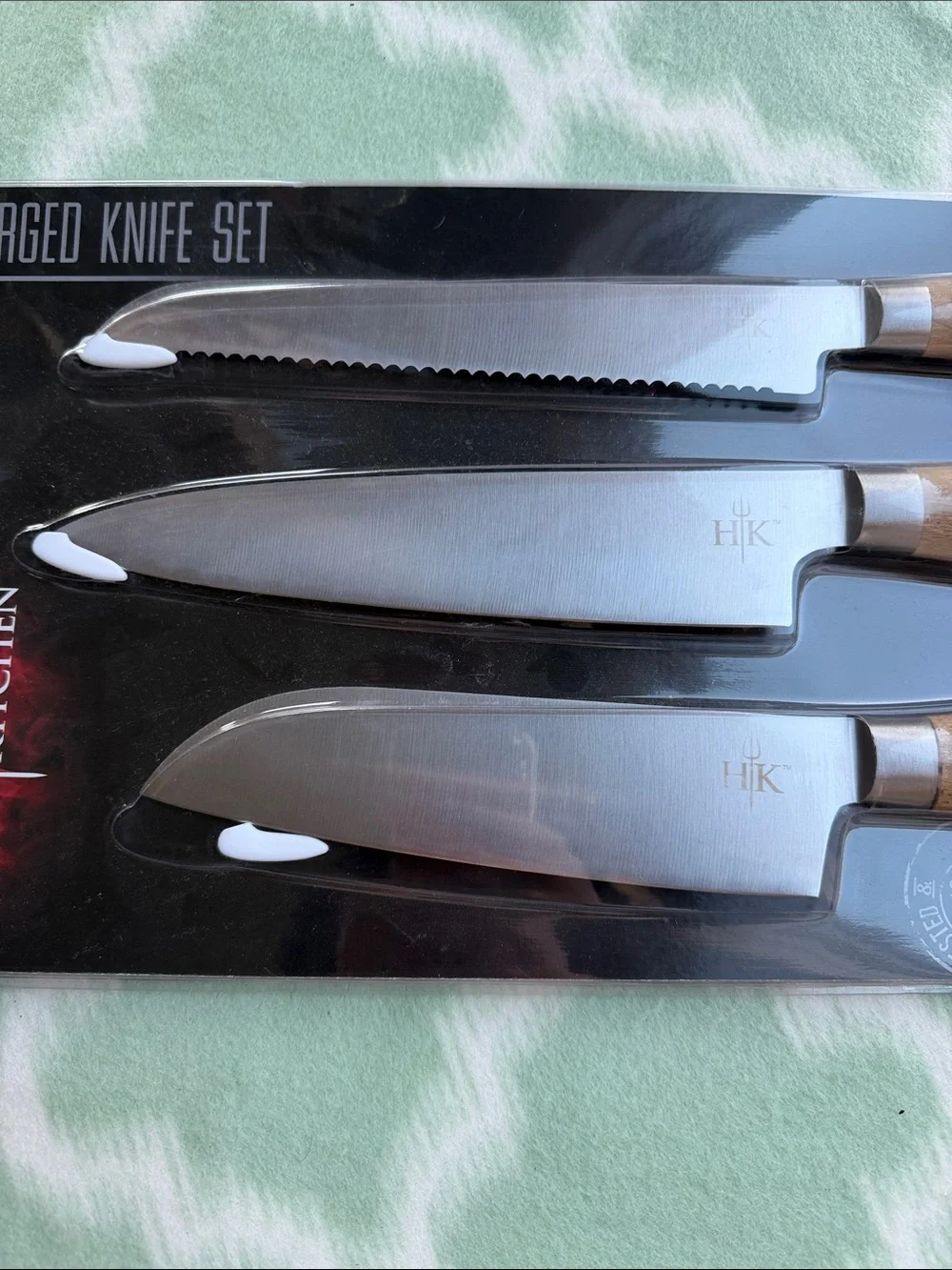 NEW Hell’s Kitchen 3 pc Forged Knife Set with Wood handles